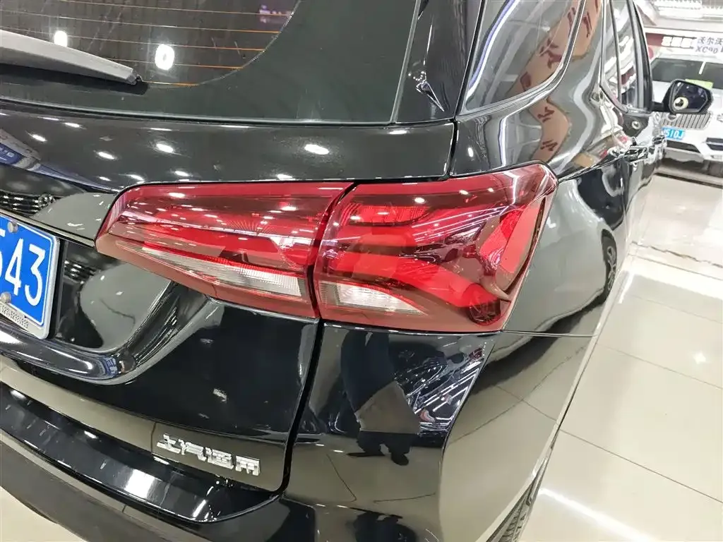 Chevrolet Equinox 2021 из CN, фото 8
