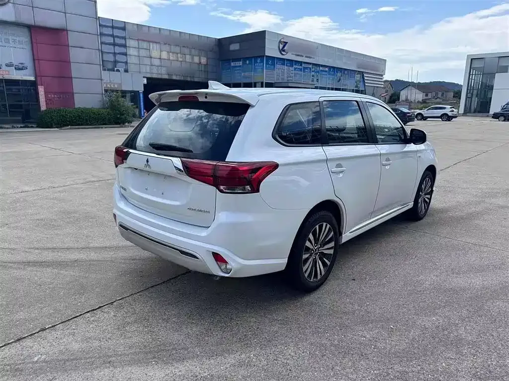 [object Object] Outlander 2022 из CN, фото 6