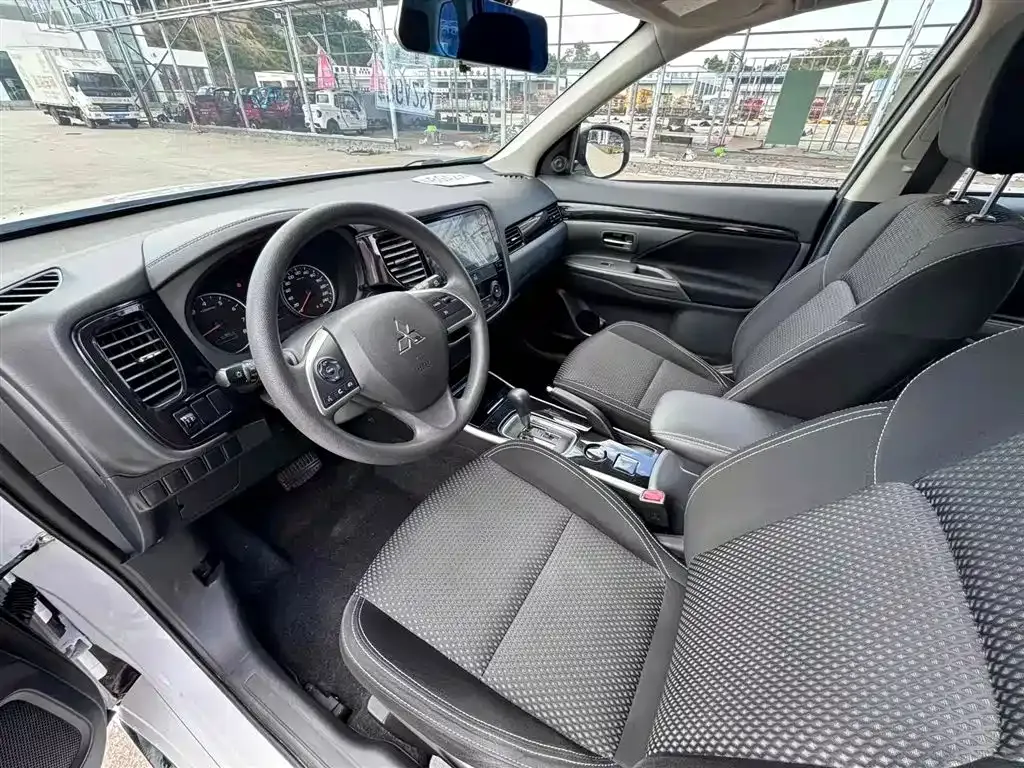 [object Object] Outlander 2022 из CN, фото 9