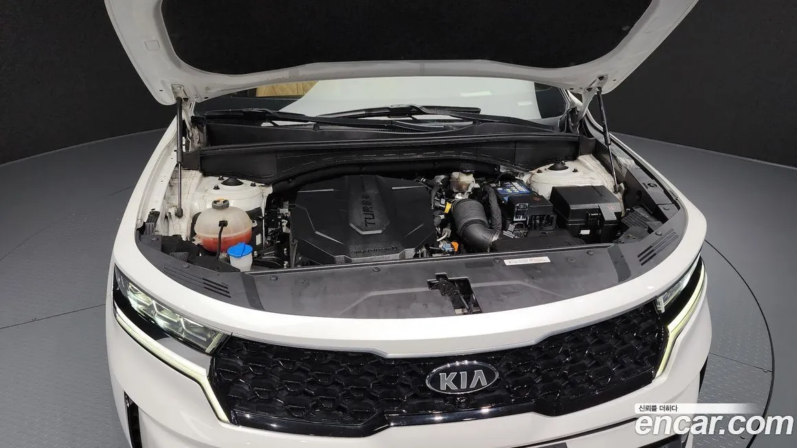 Kia Sorento — фото 6