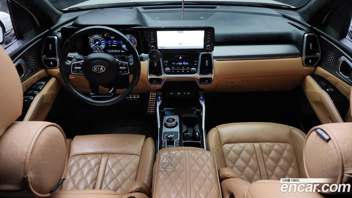 Kia Sorento — фото 7