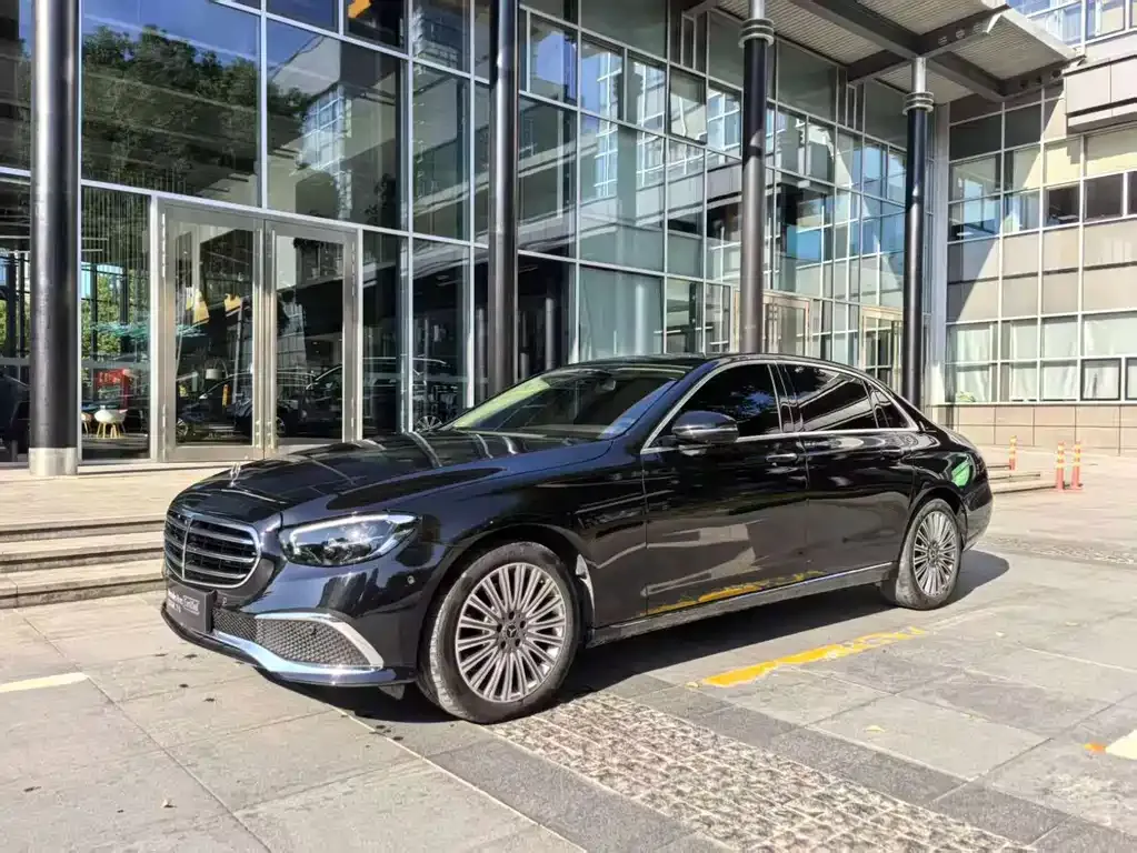 Mercedes-Benz E-Class 2023 из CN, фото 1