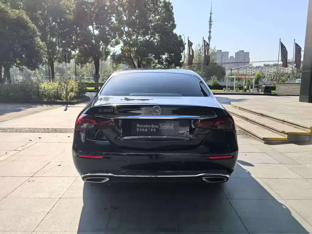 Mercedes-Benz E-Class 2023 из CN, фото 5