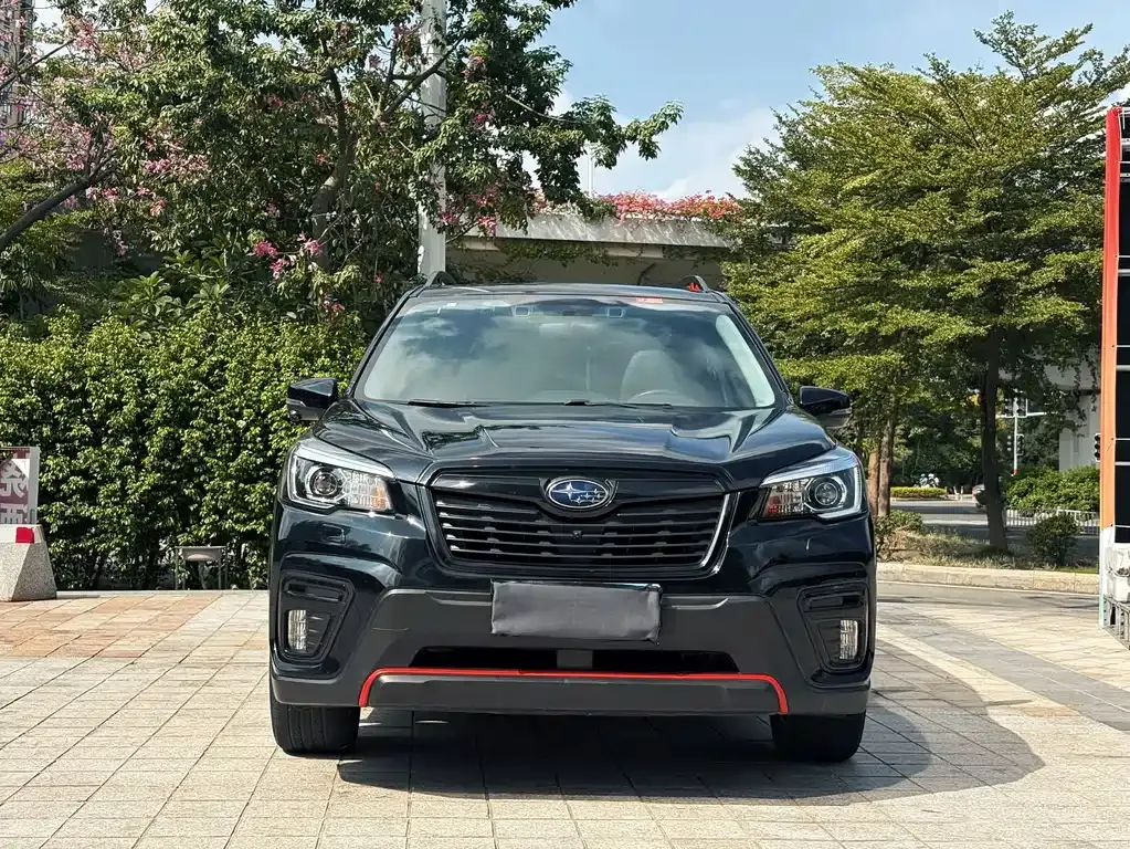 Subaru Forester 2021 из CN, фото 2