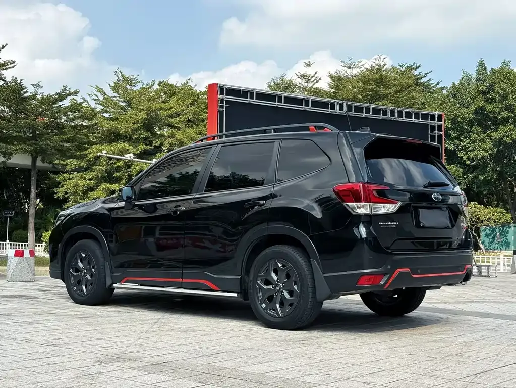 Subaru Forester 2021 из CN, фото 4