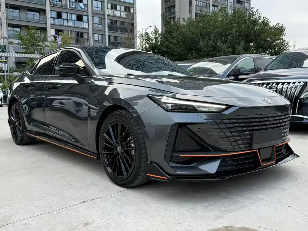 Changan UNI-V 2023 из CN, фото 3