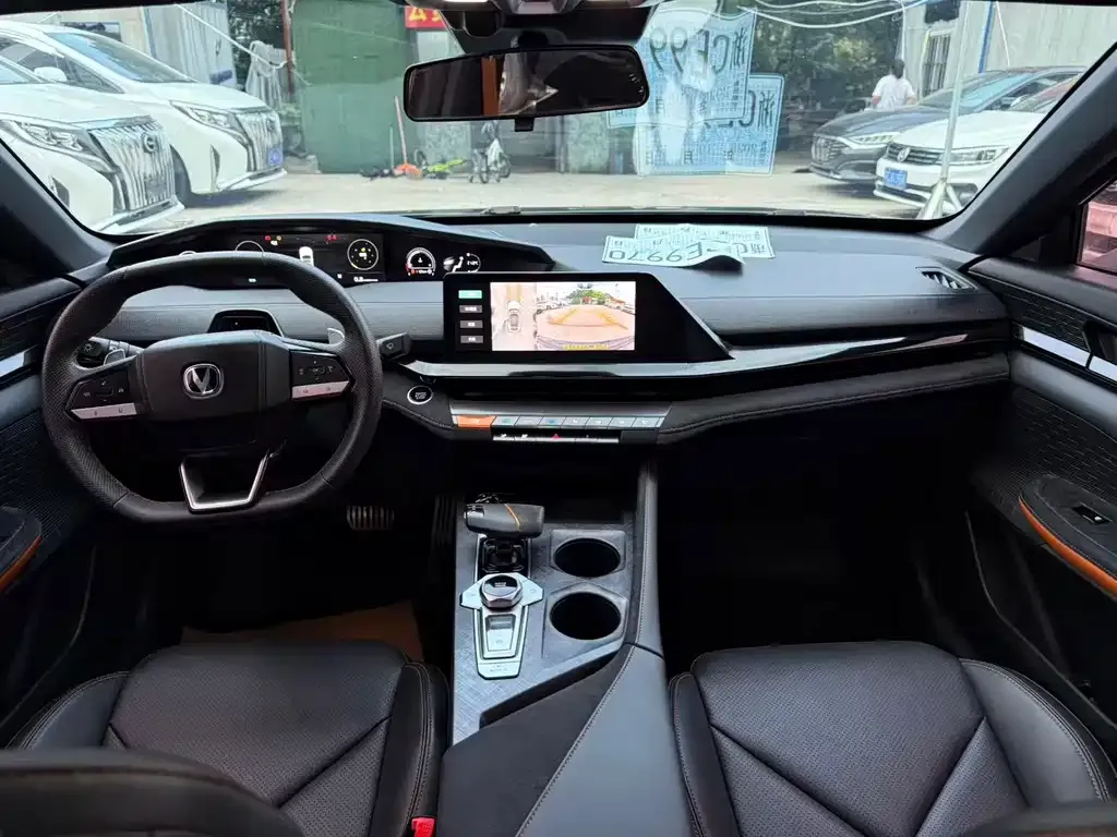 Changan UNI-V 2023 из CN, фото 6
