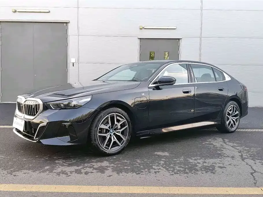 BMW i5 2025 из CN, фото 1