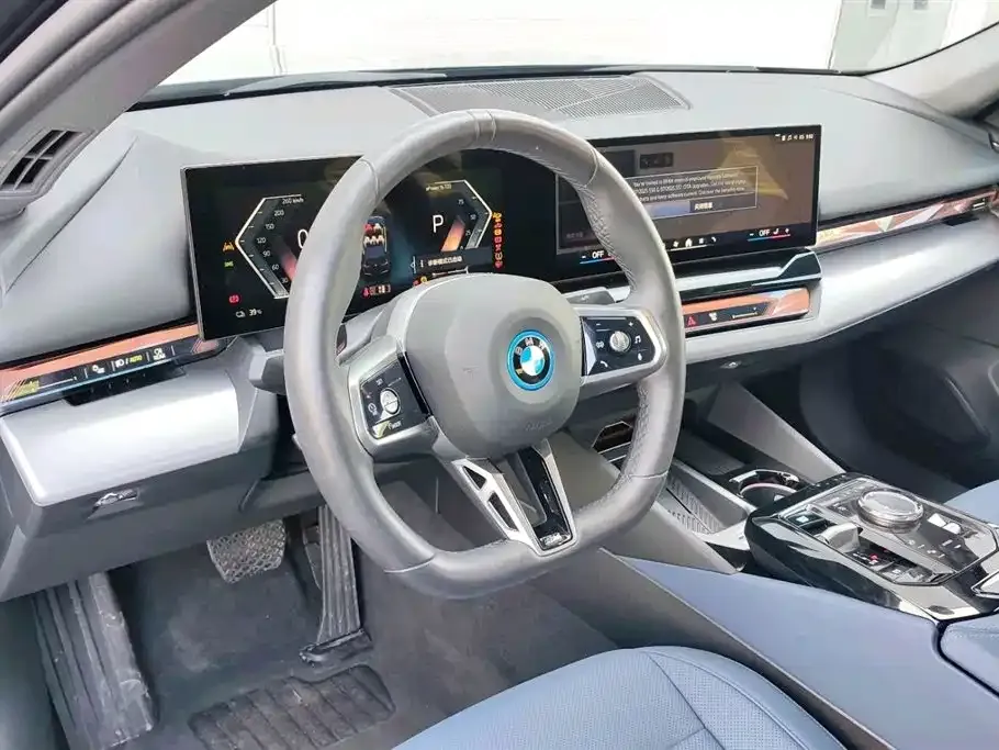 BMW i5 2025 из CN, фото 6