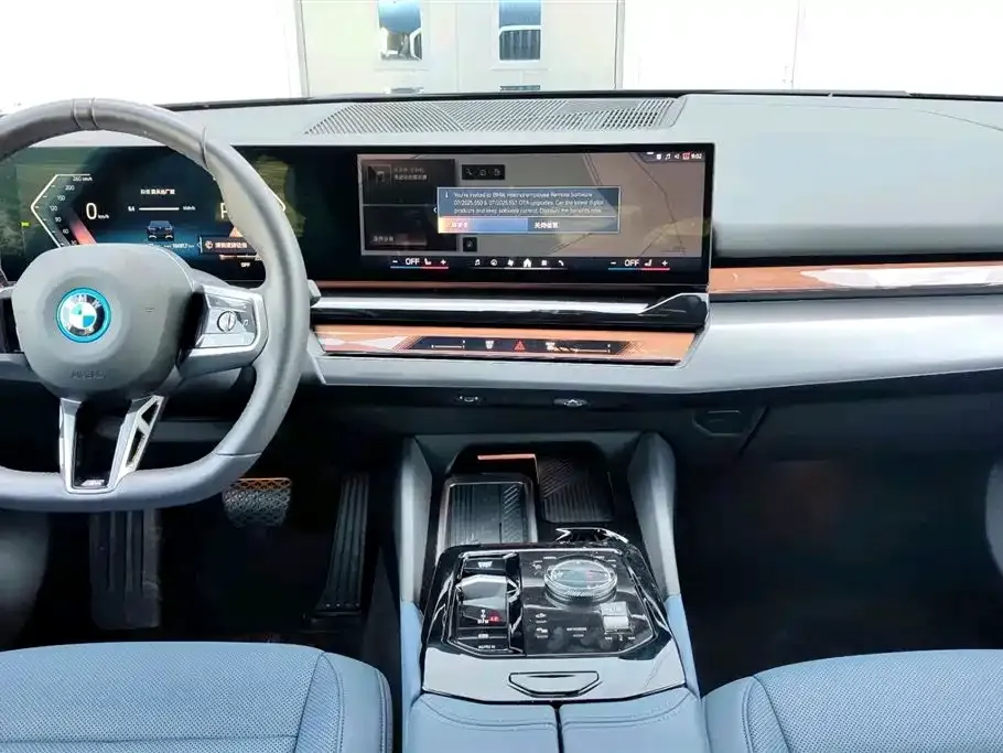 BMW i5 2025 из CN, фото 9