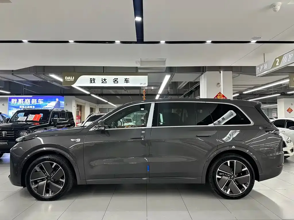 Li Auto L9 2025 из CN, фото 10