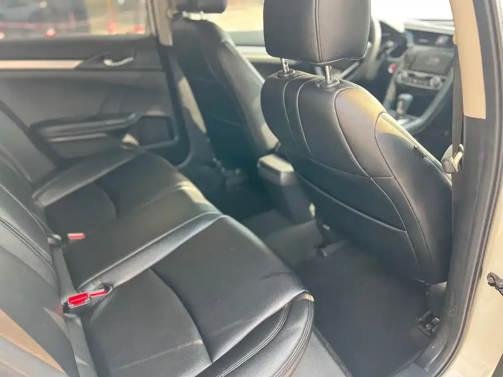 Honda Civic 2021 из CN, фото 10