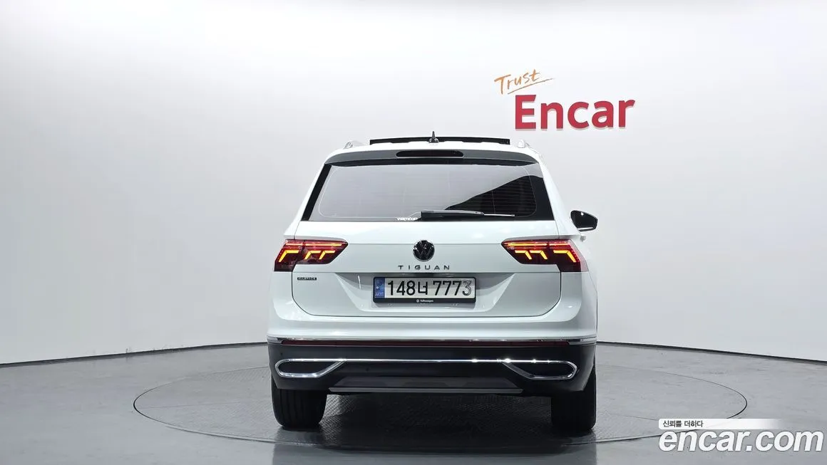 Volkswagen Tiguan — фото 4