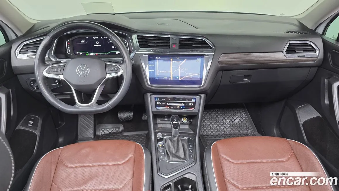 Volkswagen Tiguan — фото 7