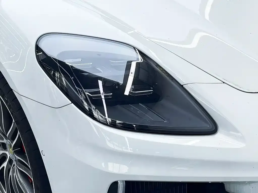 Porsche Panamera 2024 из CN, фото 9