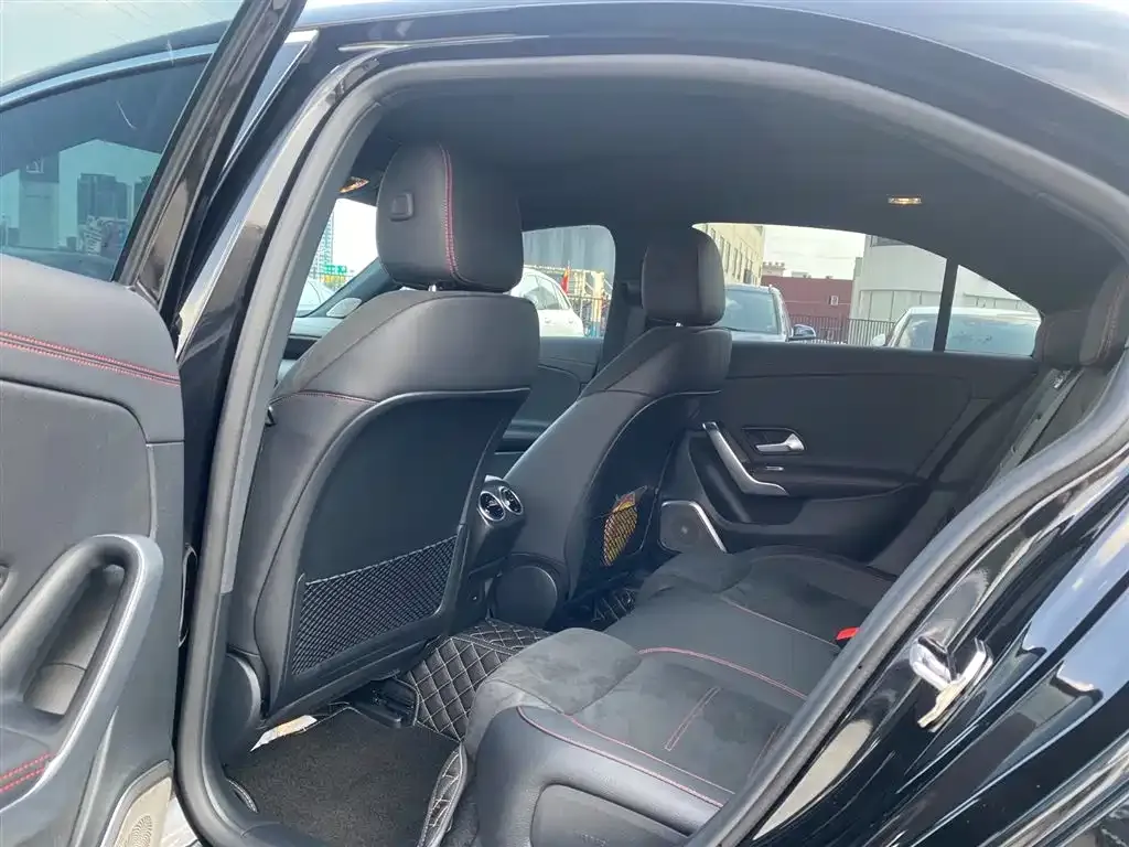 Mercedes-Benz A-Class 2024 из CN, фото 5
