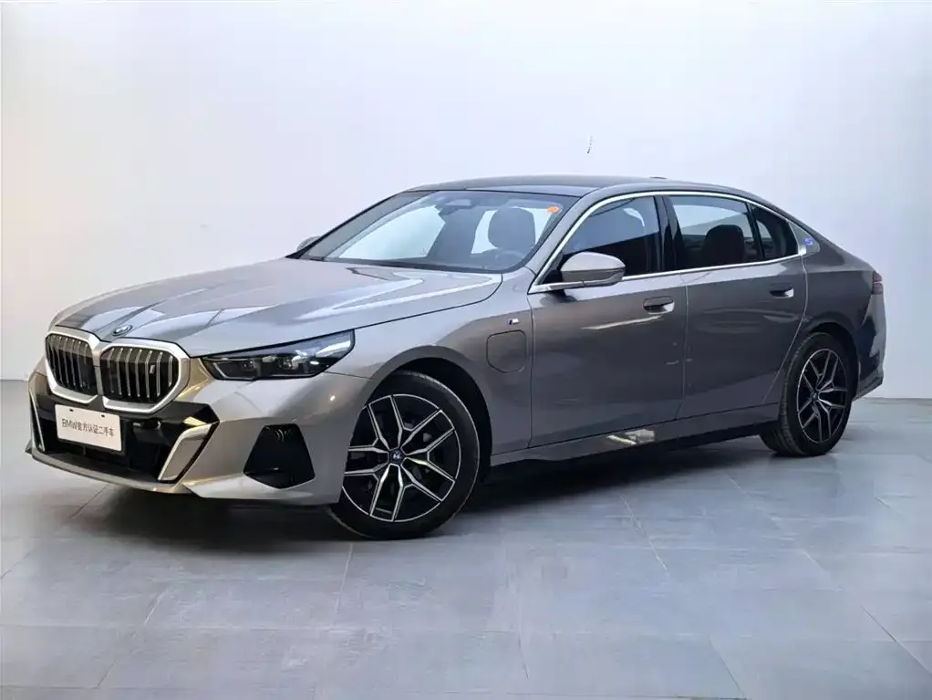 BMW i5 2024 из CN, фото 1