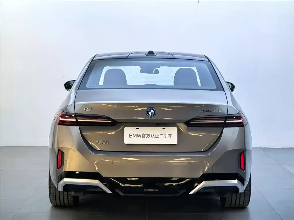 BMW i5 2024 из CN, фото 5