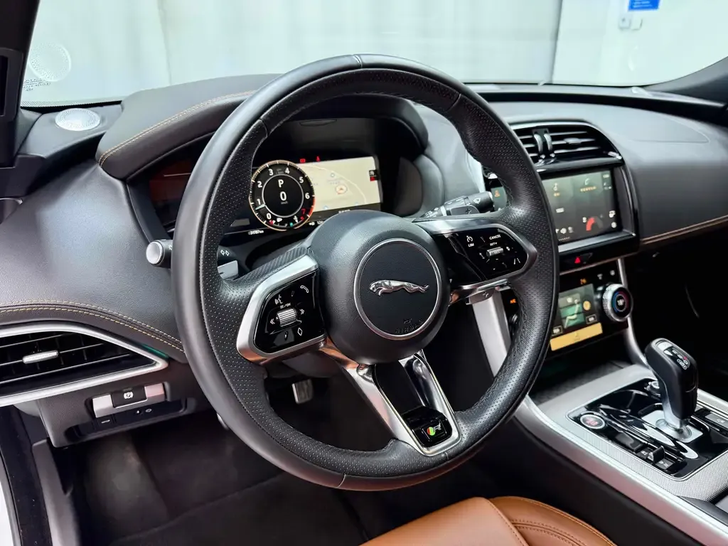 Jaguar XEL 2024 из CN, фото 10