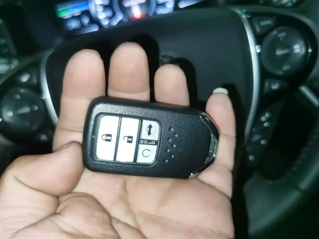 Honda Elysion 2021 из CN, фото 4