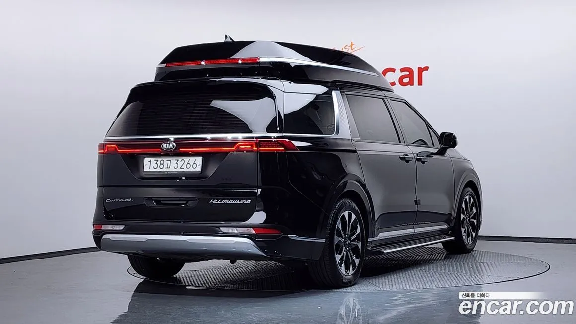 Kia Carnival — фото 2