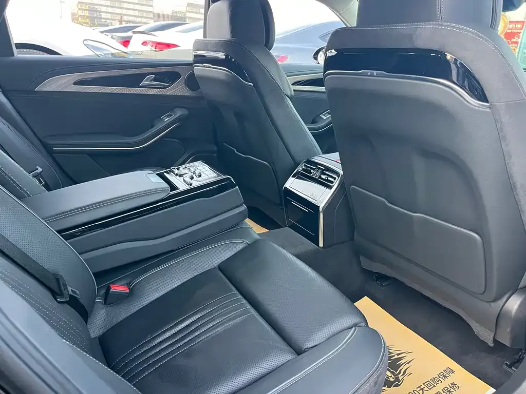 Hongqi H9 2021 из CN, фото 7