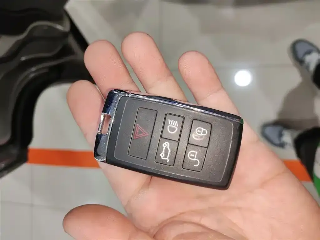 Land Rover Velar 2021 из CN, фото 9