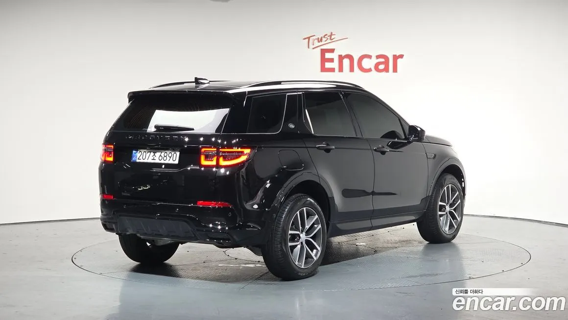 Land Rover Discovery Sport — фото 2