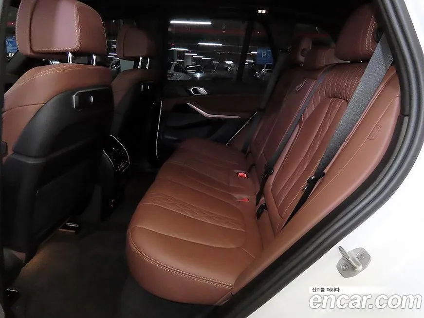 BMW X5 — фото 7