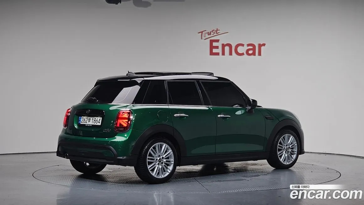 Mini Cooper 2022 из KR, фото 2