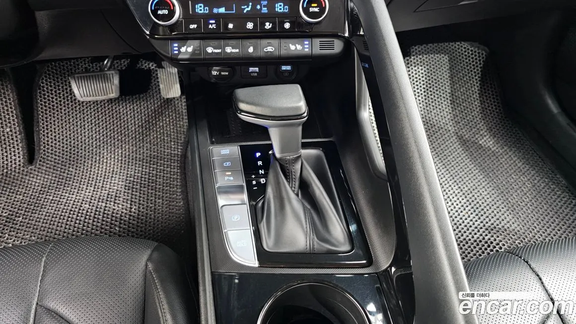 Hyundai AVANTE — фото 9