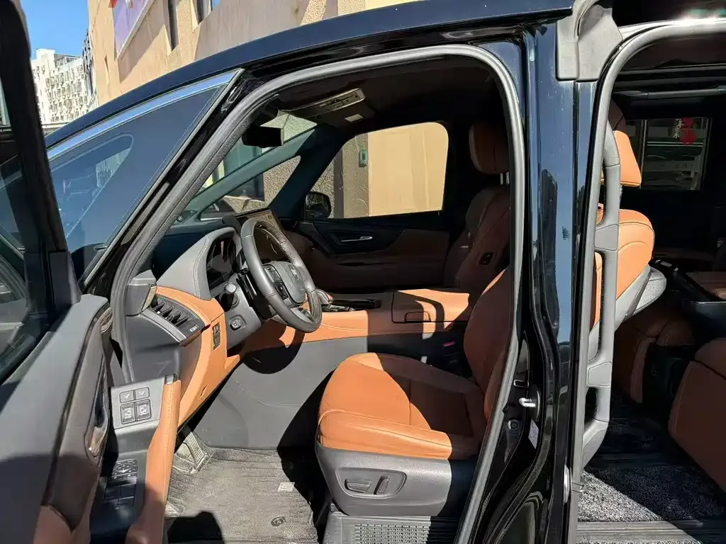 Toyota Vellfire 2023 из CN, фото 3