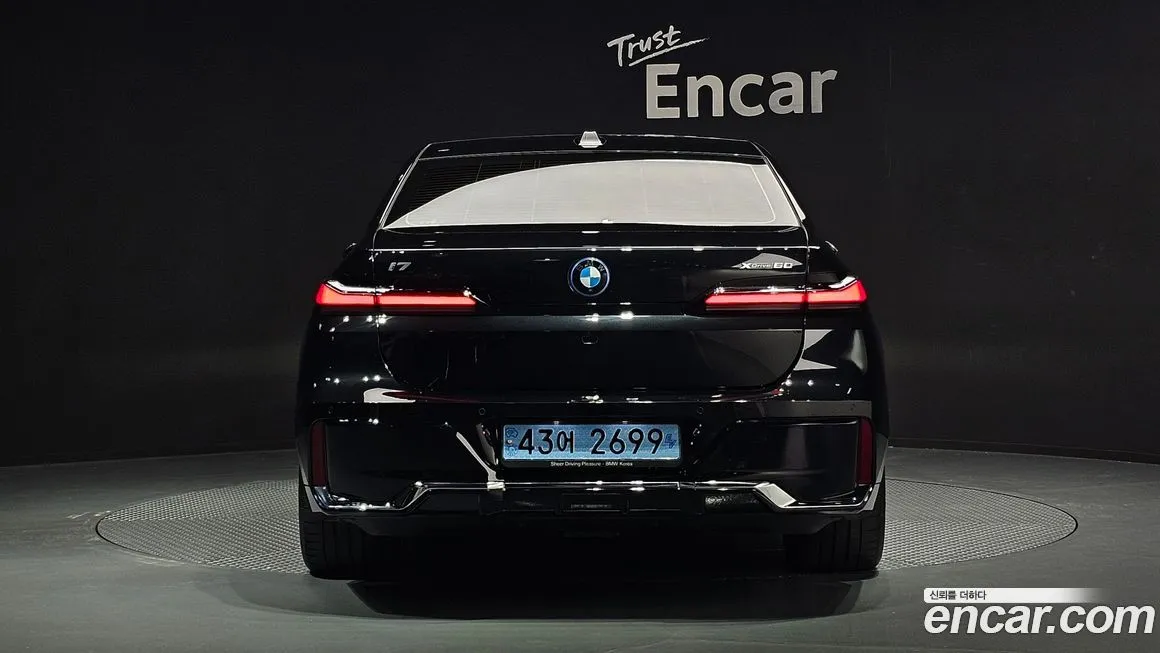 BMW i7 2023 из KR, фото 4