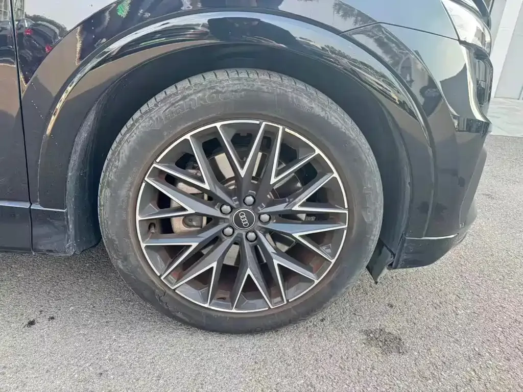 Audi Q5 e-tron 2024 из CN, фото 10