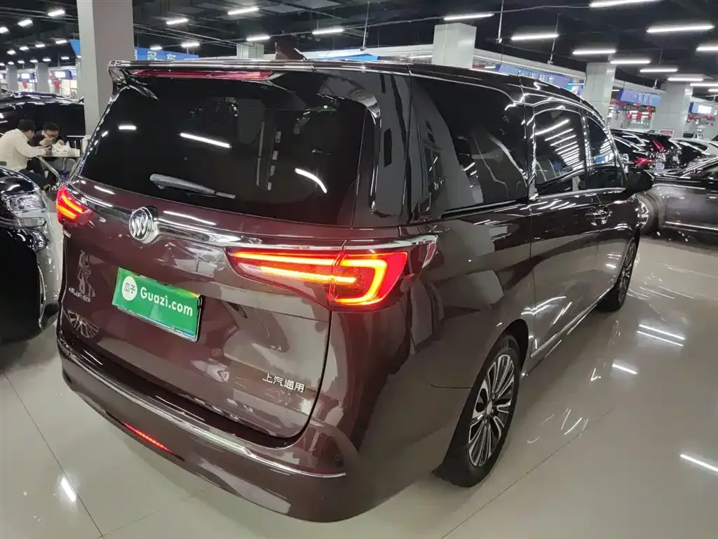 Buick GL8 2022 из CN, фото 9