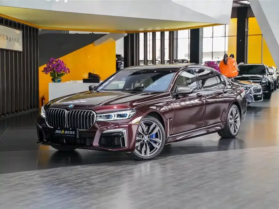 BMW 7 Series 2021 из CN, фото 1