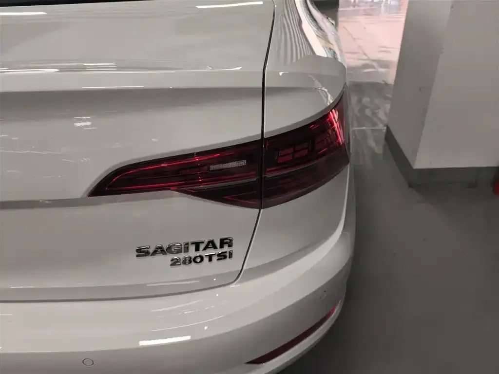 Volkswagen Sagitar 2021 из CN, фото 8