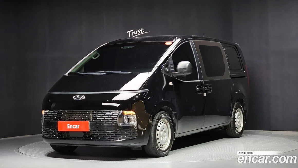 Hyundai Staria 2022 из KR, фото 1
