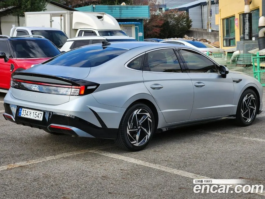 Hyundai Sonata 2024 из KR, фото 2