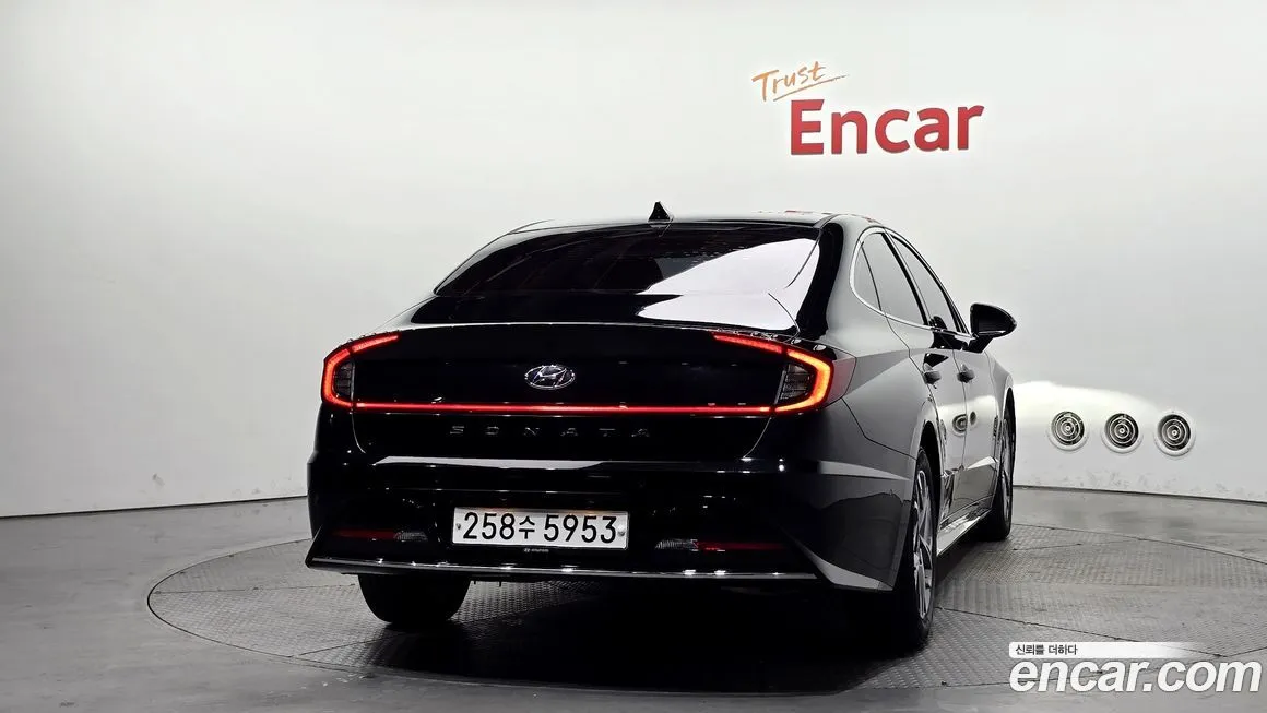 Hyundai Sonata 2022 из KR, фото 4