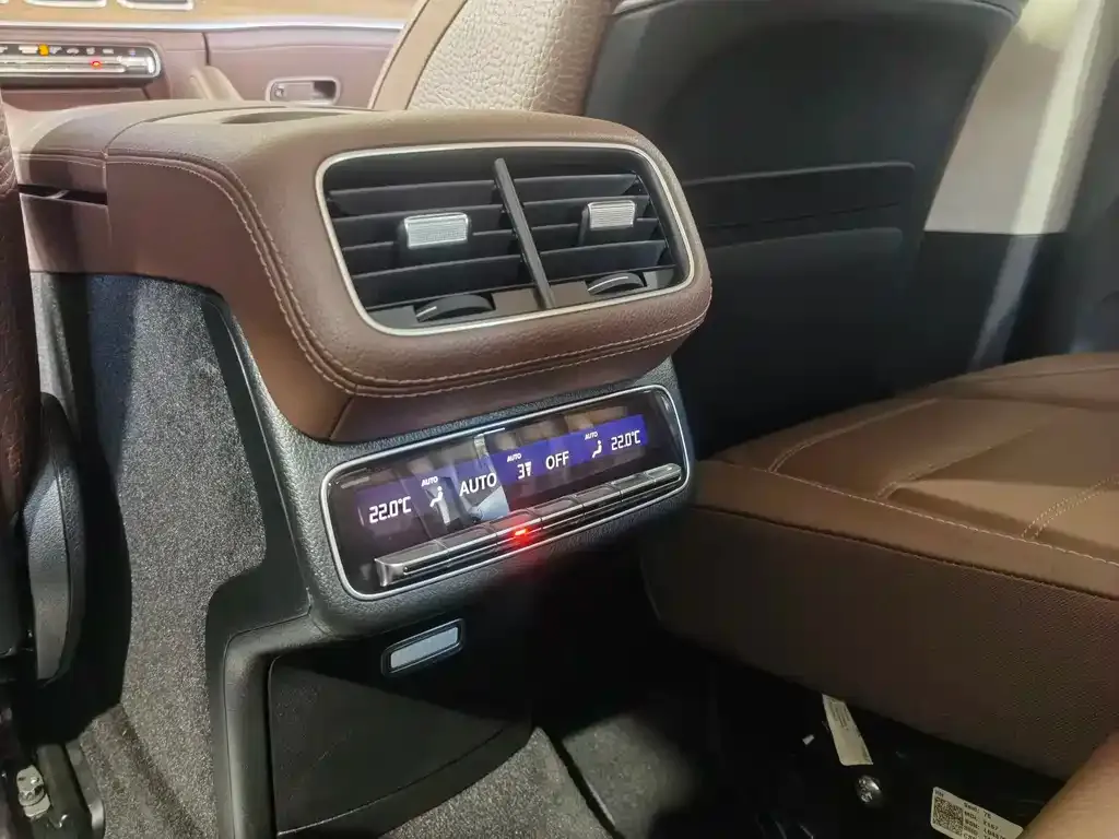 Mercedes-Benz GLS 2023 из CN, фото 9