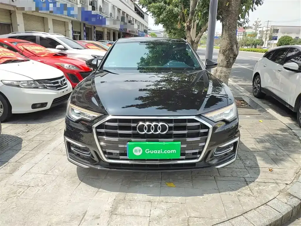 Audi A6L 2023 из CN, фото 8