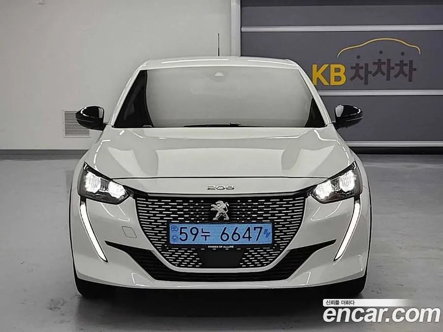 Peugeot 208 2022 из KR, фото 2