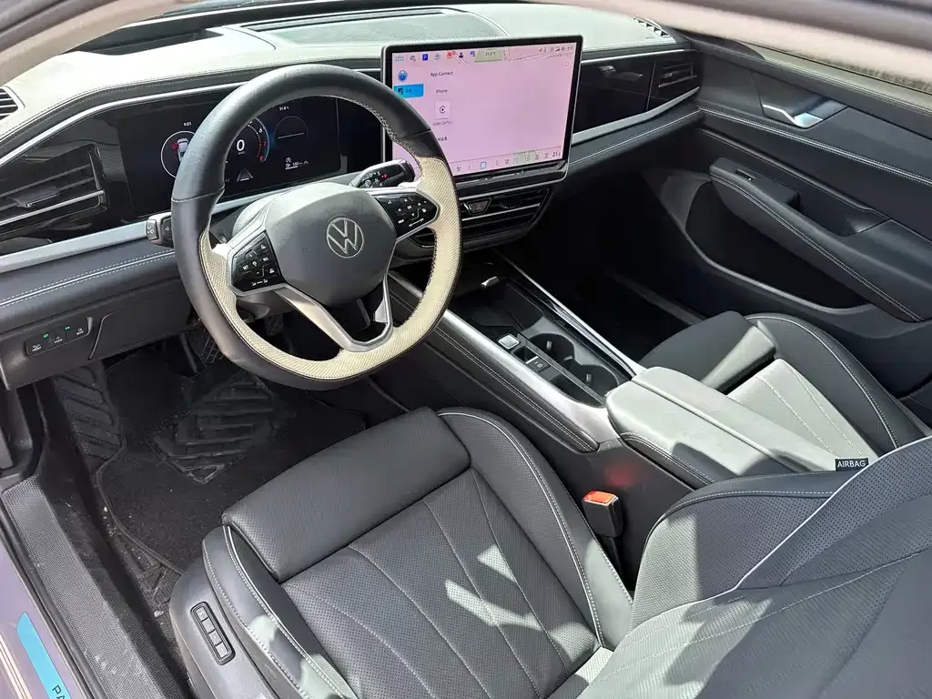 Volkswagen Passat 2024 из CN, фото 5