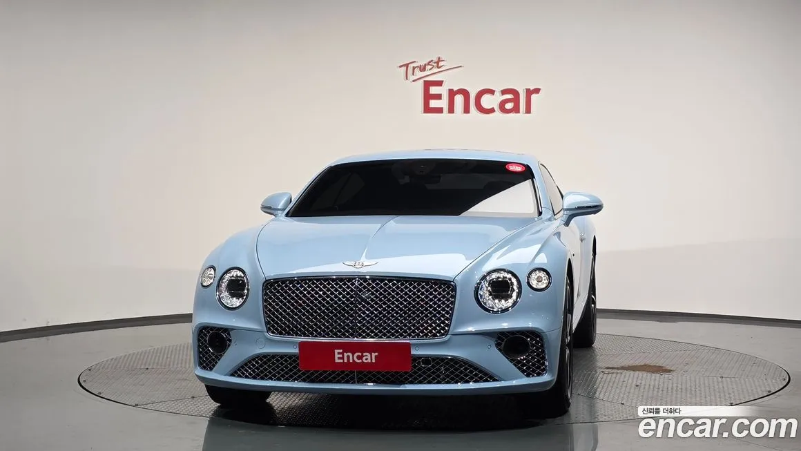 Bentley Continental 2021 из KR, фото 3