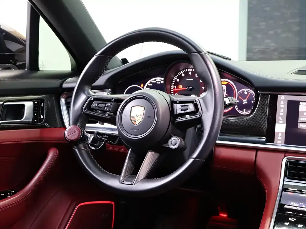 Porsche Panamera 2021 из CN, фото 9