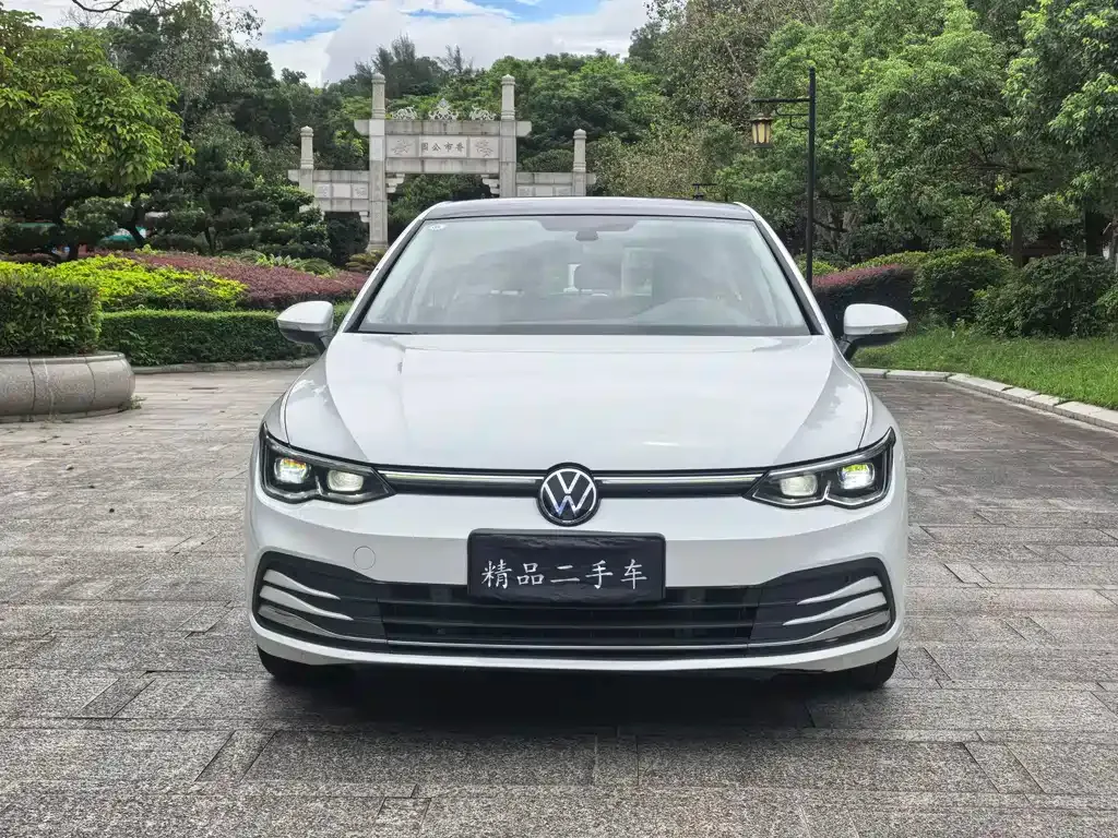 Volkswagen Golf 2022 из CN, фото 2