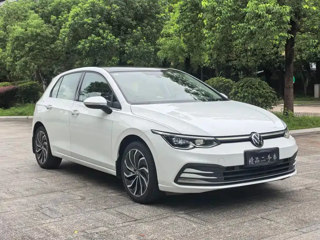 Volkswagen Golf 2022 из CN, фото 3