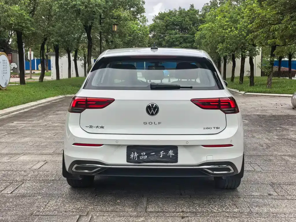 Volkswagen Golf 2022 из CN, фото 6