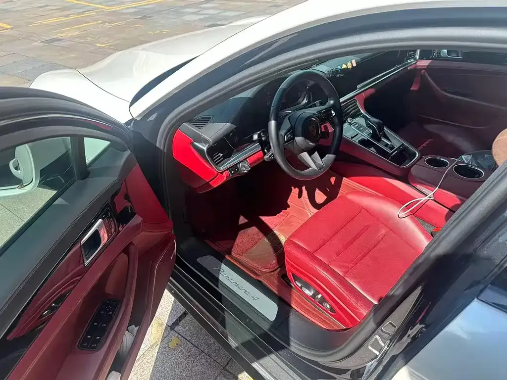 Porsche Panamera 2022 из CN, фото 2